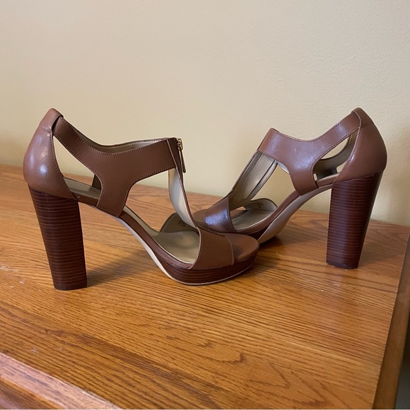 Michael Kors Brown Heels - Picture 6 of 8